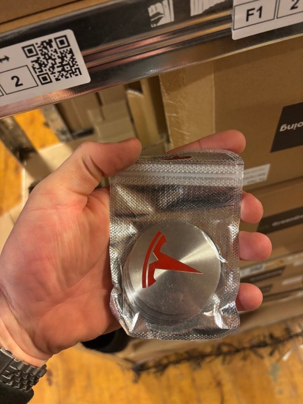 4 x Tesla Logo