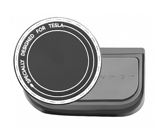 Dashboard phone holder: Tesla Model 3 Highland & Model Y Juniper