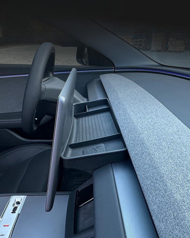 Dashboard Tray Behind the Screen for Tesla Model 3 Highland