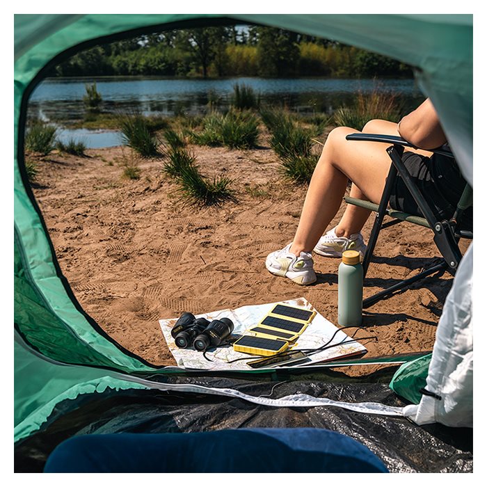 Aqiila PowerBird BS10 | Solar Power Bank for Adventures