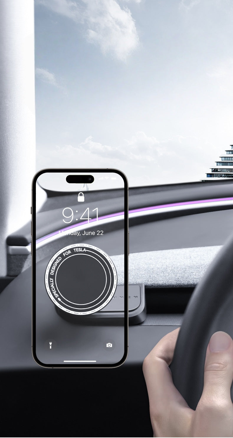 Dashboard phone holder: Tesla Model 3 Highland & Model Y Juniper