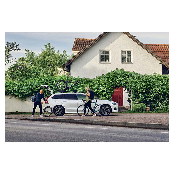 THULE Fastride roof-mounted bike carrier
