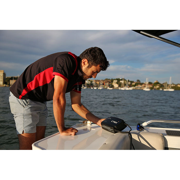CTEK Marine Charger M15 12V Lead and LiFePO4
