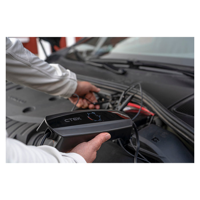 CTEK CS One Adaptive Charger