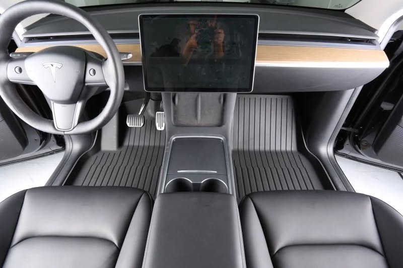 All-Weather Floor Mat Set for Tesla Model Y