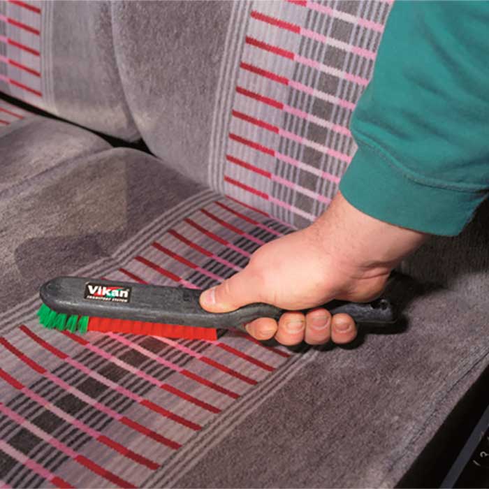 Vikan Interior Brush with Stiff Bristles 33 cm