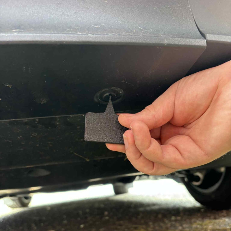 Removal Tool for Tesla Model Y Juniper (Tow Bar)