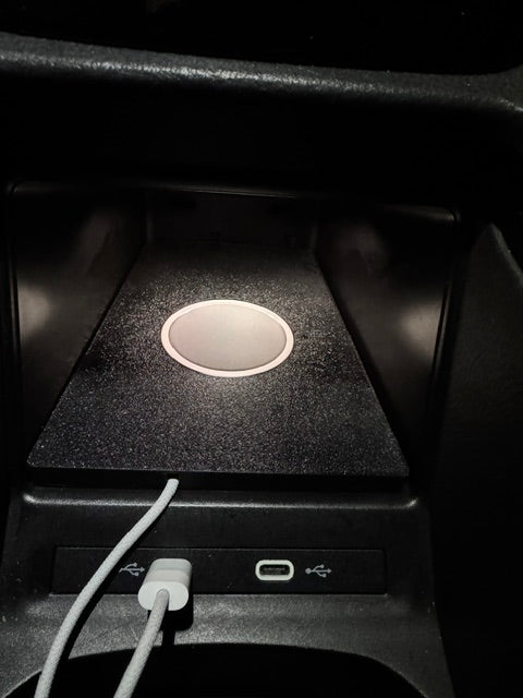 ID4 MagSafe charging pad