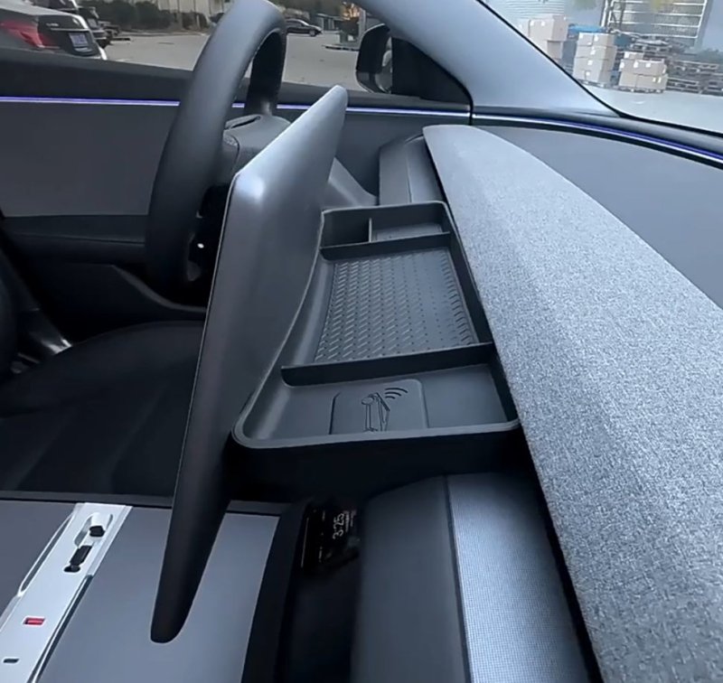 Dashboard Tray Behind the Screen for Tesla Model 3 Highland