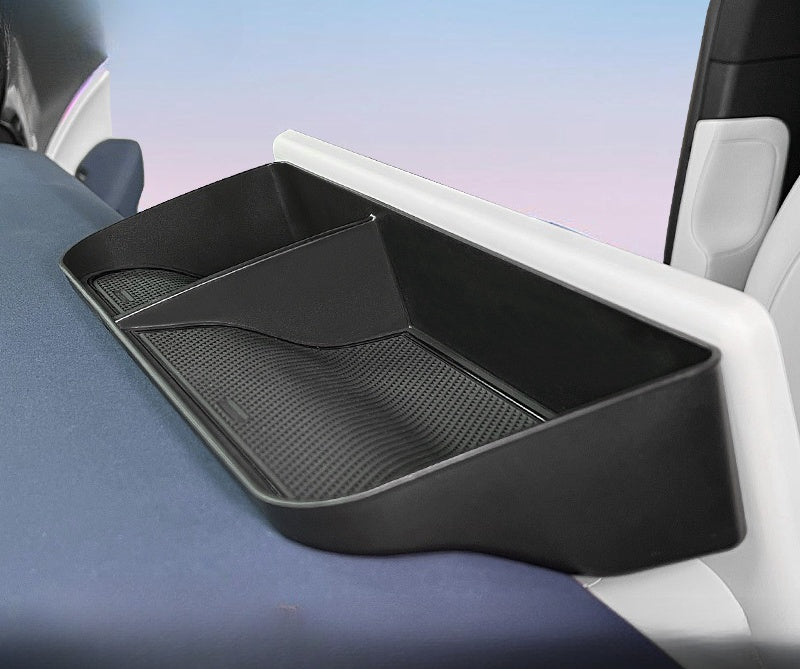 Dashboard Tray Behind the Screen for Xpeng G6