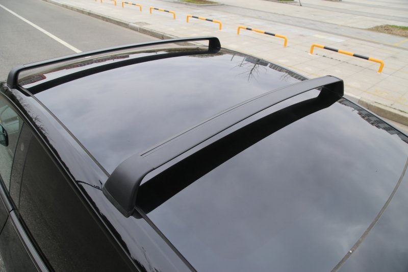 Roof Bars for Tesla Model 3 (Highland)