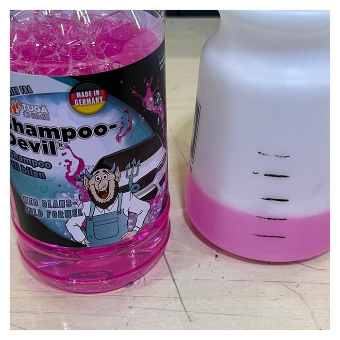 Tuga Shampoo-Devil - Car Shampoo 1L