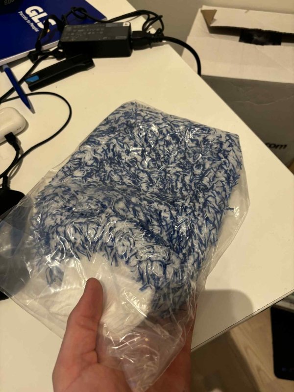 Soft Microfibre Wash Mitt - Blue
